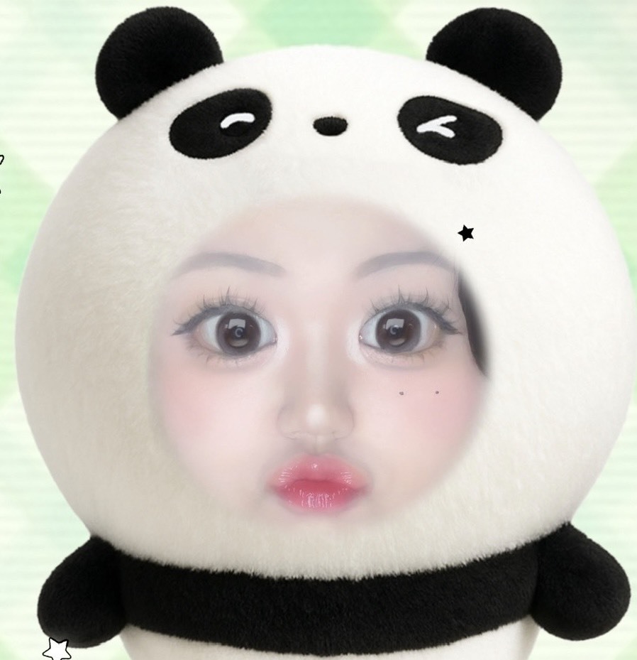 パンダのかぶりものをしたうみ